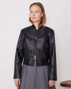 Bomber nela