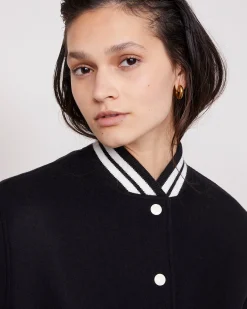 Bomber oona