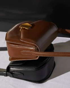 Le petit june bag cuir de veau italien